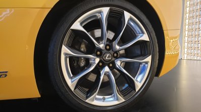 Lexuc Lc500h Exteriors Alloys