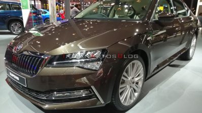 2020 Skoda Superb Facelift Front Three Quarters Au