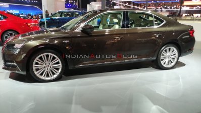 2020 Skoda Superb Facelift Side Profile Auto Expo