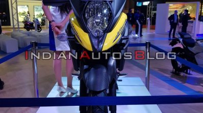 Bs Vi Suzuki V Strom 650 Xt Auto Expo Front