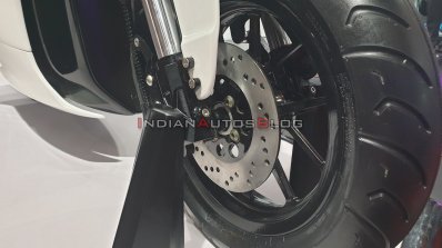 Everve Ef1 Concept Alloy Wheels Tyres 4
