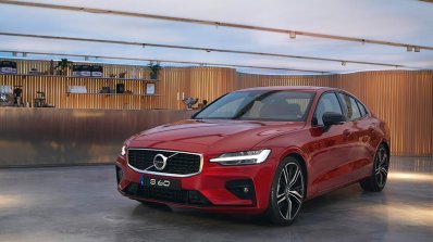 All New Volvo S60 Mk3 Front Three Quarters
