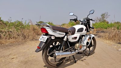 Tvs Radeon Road Test Review Still Shots Right Rear
