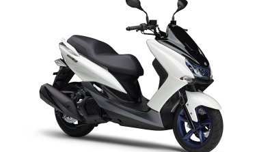 Yamaha Majesty S Front Three Quarter Rt White