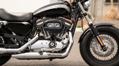 2020 Harley Davidson 1200 Custom Right Profile