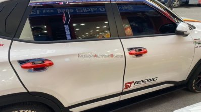 Custom Kia Seltos Modified Right Side