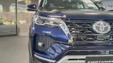 2021 Toyota Fortuner Facelift Front Lights Live