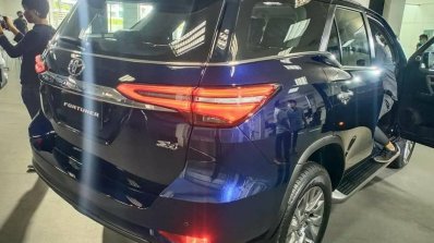 2021 Toyota Fortuner Facelift Rear Lights Live