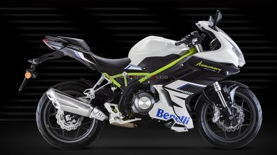 New Benelli 302r White Rhs