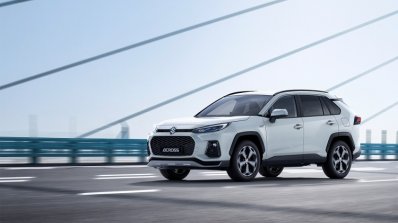 Suzuki Across Front 3 Quarters