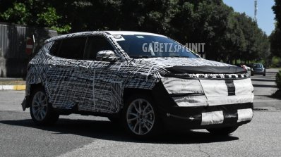 2021 Jeep Compass Facelift Spy Shot Front Rt