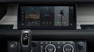2020 Land Rover Defender Infotainment System