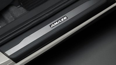 Honda Amaze Exclusive Edition Step Illumination