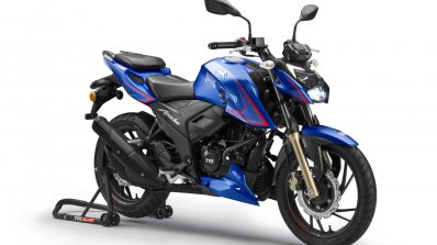 New Tvs Apache Rtr 200 4v Front Right