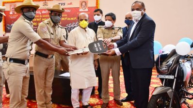 Tvs Apache Rtr 160 Delivered To Bengaluru Police