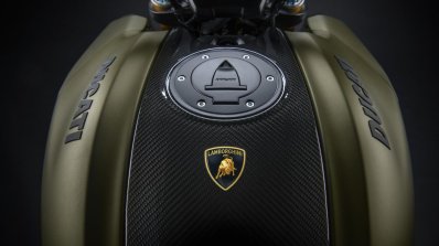 Ducati Diavel 1260 Lamborghini Fuel Tank
