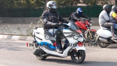 Suzuki Burgman Electric Spy Shot Front Right