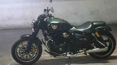 Custom Royal Enfield Interceptor 650 Right