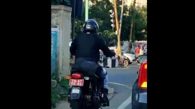 New Royal Enfield Interceptor Spy Shot Rear