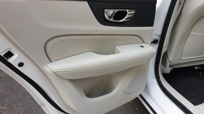 2020 Volvo S60 Door Bins