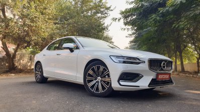 2020 Volvo S60 Front 3 Quarters 3