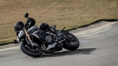 2021 Triumph Speed Triple 1200 Rs Track Lean Right