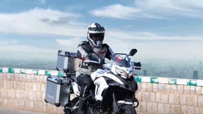 Bs6 Benelli Trk 502 Front Right With Panniers