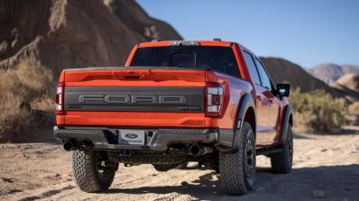 Ford F 150 Raptor Rear Quarter 2