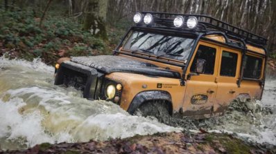 Land Rover Defender Works V8 Trophy Water Wading