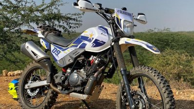 Modified Hero Xpulse 200 Front Right