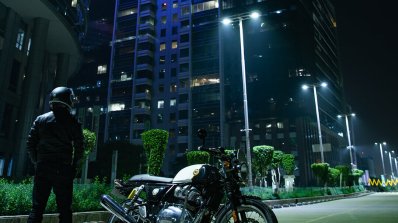 2021 Continental Gt 650 Front Right Night