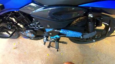 2021 Bajaj Pulsar 220f Blue Side Panels