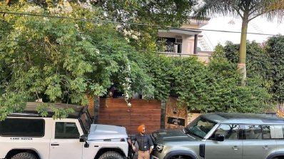 Satinder Sartaaj Land Rover Defender Side View