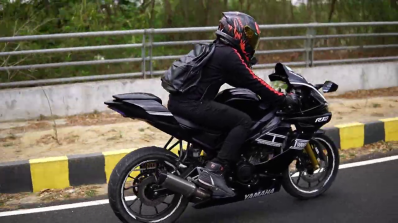 Yamaha R15 With R1m Body Kit Rear Right