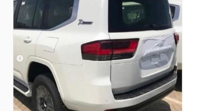 Toyota Land Cruiser Lc 300 Spied Rear Quarter