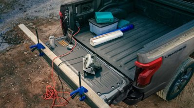 2022 Ford F 150 Lightning Rear Bed