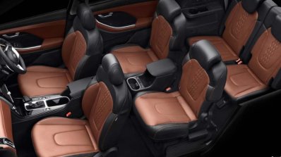 Hyundai Alcazar Rear Legroom Images 1