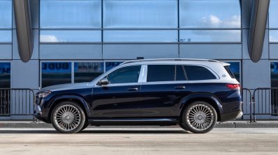 Mercedes Maybach Gls 600 Blue Side