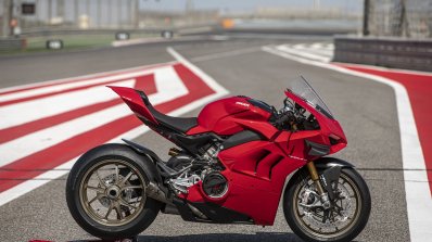 Ducati Panigale V4 Performance Accessories