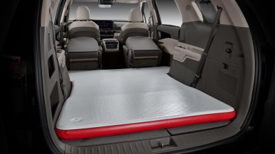 Kia Carnival 4 Seater Space