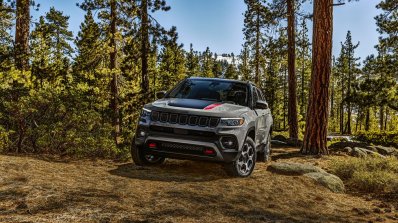 2022 Jeep Compass Front Off Road