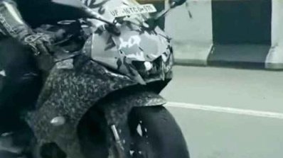 Yamaha R15 V4 Spied Front Right