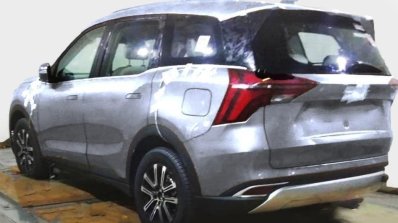 Mahindra Xuv700 Silver Rear Left Render