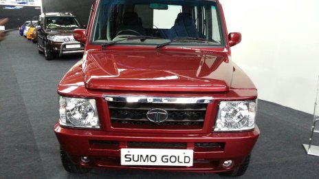 [Specification Sheets and Press Release Updated] 2013 Tata Sumo Gold priced from INR 5.83 lakhs, gets more equipment to compete with the Mahindra Bolero