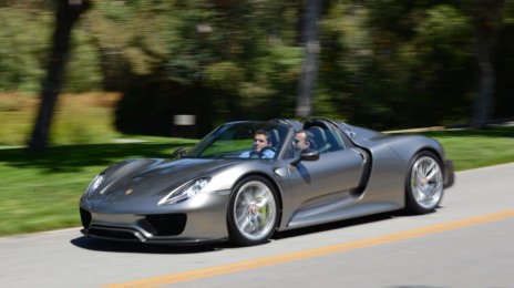 Porsche 918 Spyder production version headed to Frankfurt next month