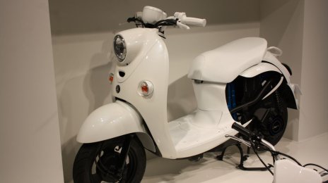 2013 Tokyo Motor Show Live - Yamaha EVINO, EKIDS, YPJ01