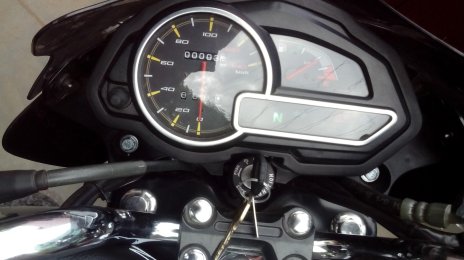 Spied - Bajaj Discover 150 S delivered to customer ahead of launch