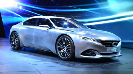 Paris Live - Euro-spec and revised Peugeot Exalt Concept