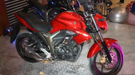 Nepal Live - Suzuki Gixxer