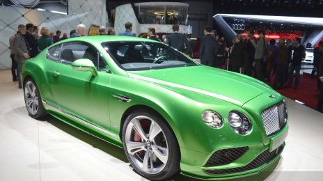 2015 Bentley Continental Series - 2015 Geneva Live